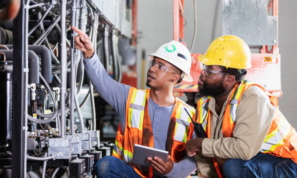Best Electrical Contractors for Businesses  in Lauderhill, FL